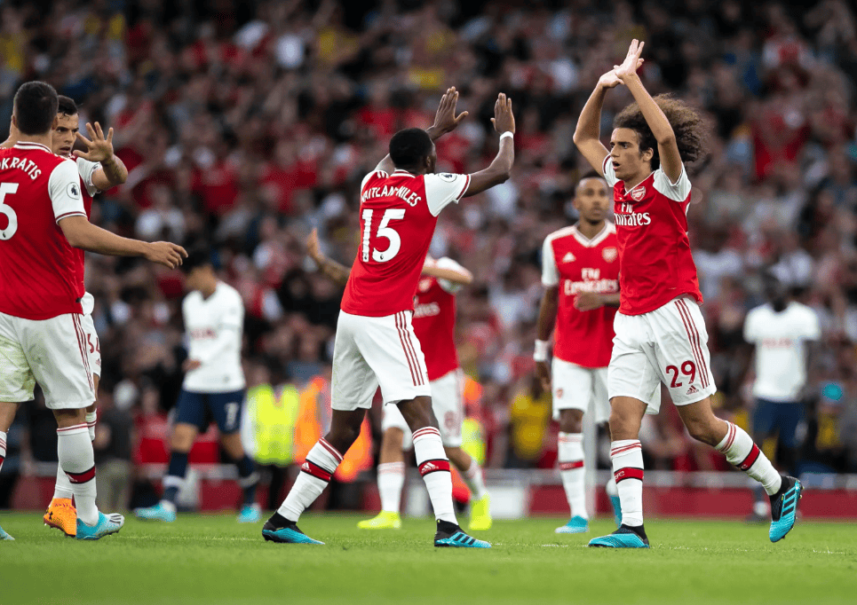 拜仁慕尼黑主场大胜,实现小组头名的简单介绍 拜仁慕尼黑主场大胜,实现小组头名的简单介绍