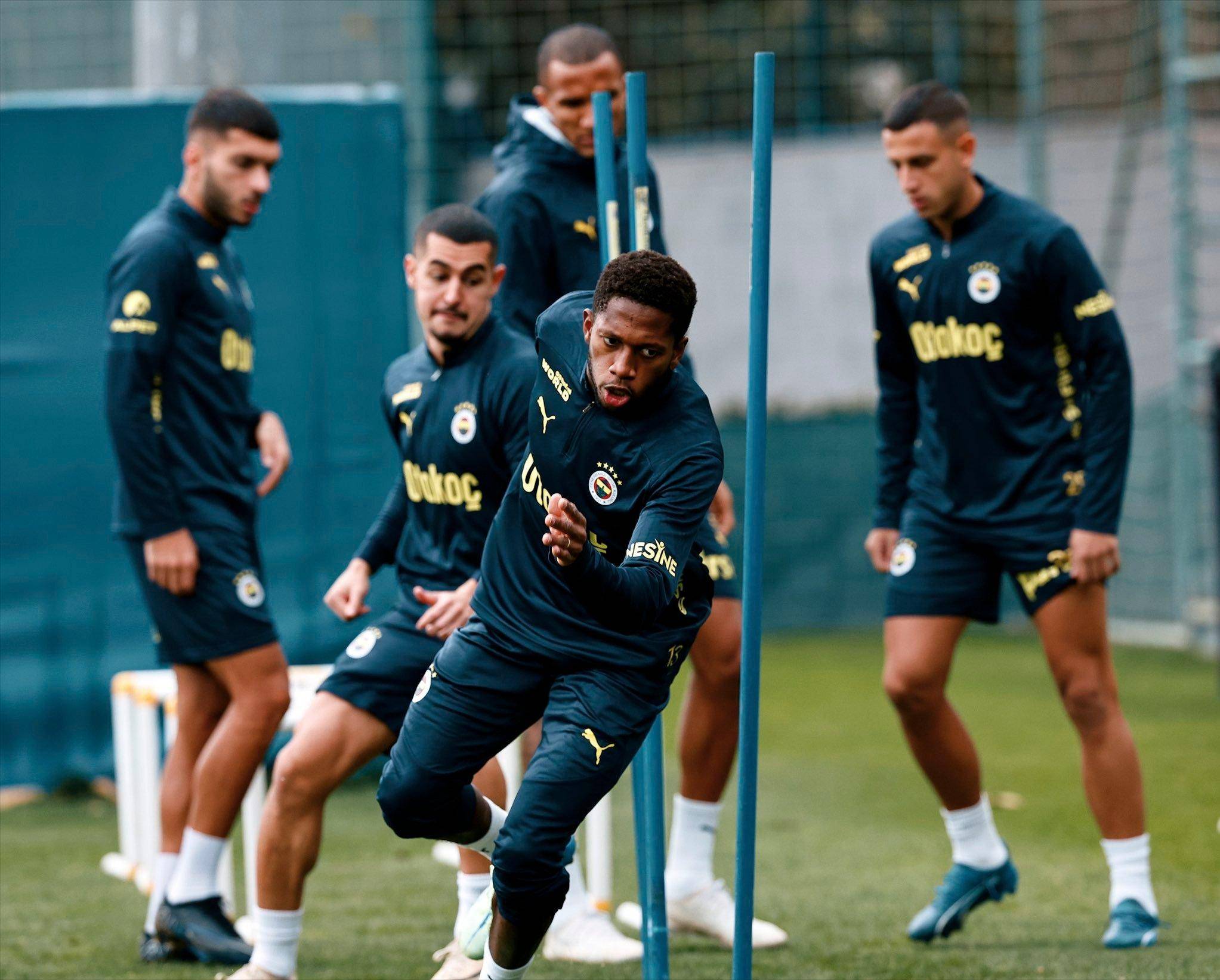 曼联取胜,穆里尼奥执教带领球队逐渐复苏 曼联取胜,穆里尼奥执教带领球队逐渐复苏