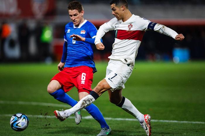 葡萄牙压胜意大利,喜迎两连胜 葡萄牙压胜意大利,喜迎两连胜