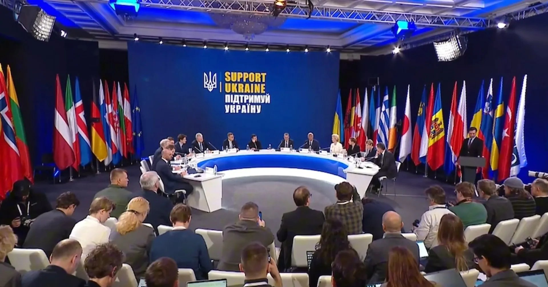 波兰队对立乌克兰队,晋级十分关键 波兰队对立乌克兰队,晋级十分关键