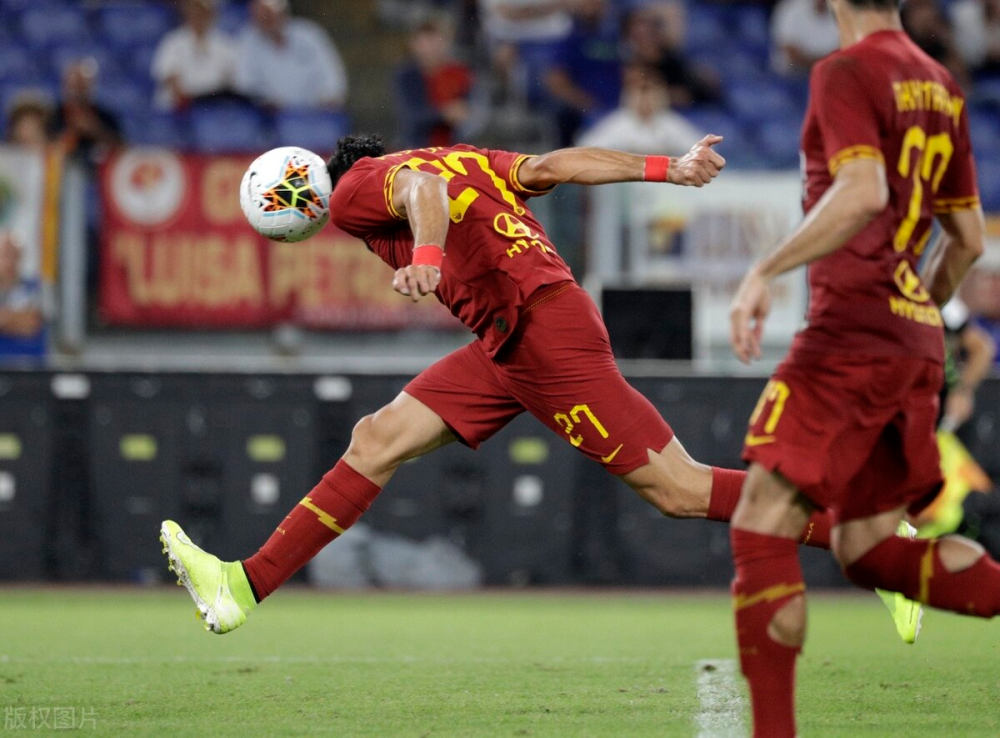 阿根廷遭遇凯尔特人夺冠，意甲局势紧张的简单介绍