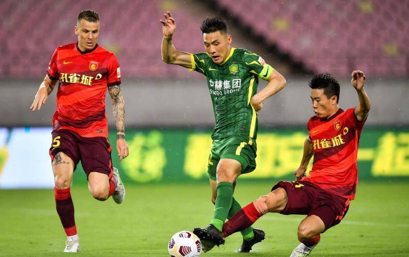 东亚新秀勇夺三分,积极备战下一轮 东亚新秀勇夺三分,积极备战下一轮