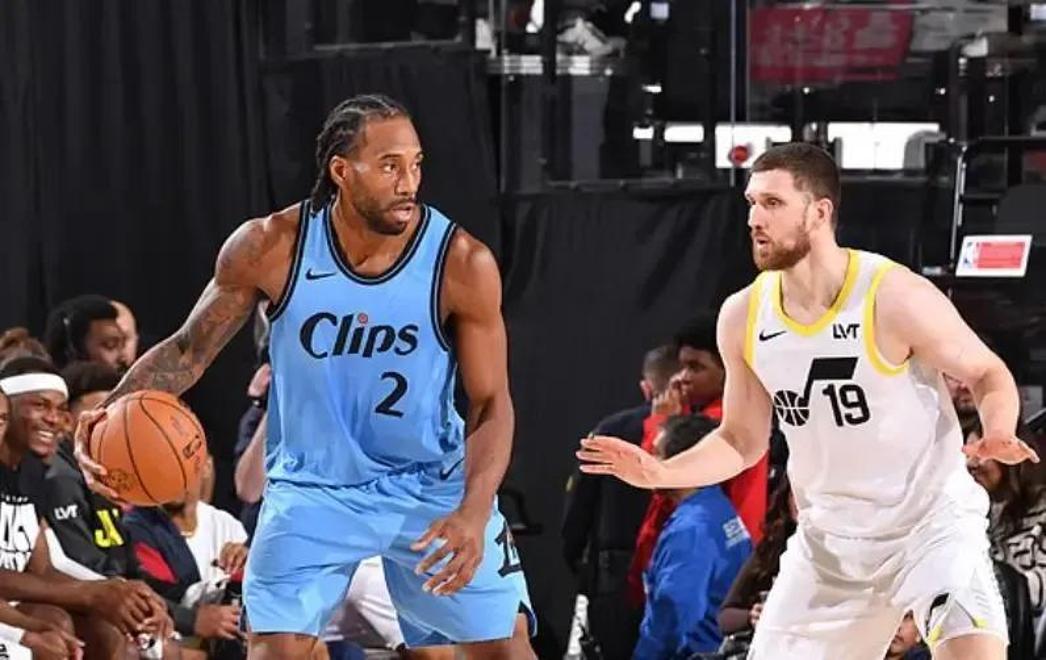 快船大胜爵士,取得连胜 快船大胜爵士,取得连胜