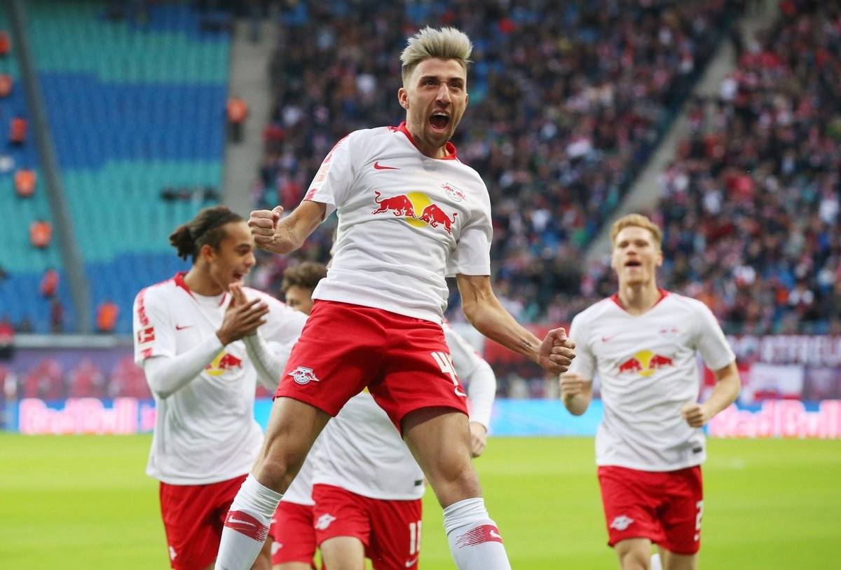 莱比锡红牛险胜阿森纳，苏亚雷斯惊艳四座的简单介绍