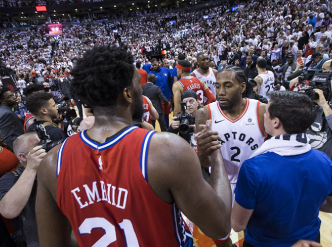 猛龙鏖战广州队，克莱惊艳四座